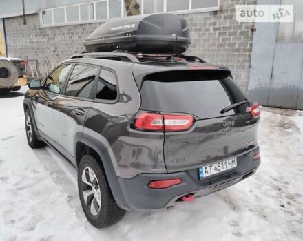 Сірий Джип Cherokee, об'ємом двигуна 2.36 л та пробігом 140 тис. км за 19000 $, фото 25 на Automoto.ua