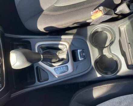 Джип Чероки 2016 в Черкассах на Automoto.ua Серый Джип Чероки, объемом двигателя 2.4 л и пробегом 130 тыс. км за 13700 $, фото 16 на Automoto.ua