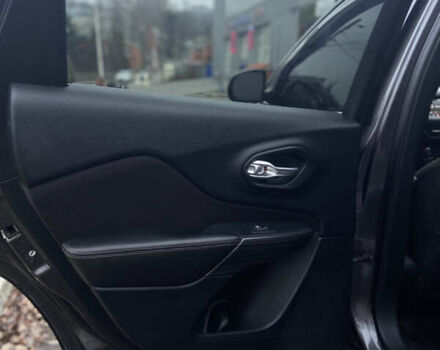 Серый Джип Чероки, объемом двигателя 2.4 л и пробегом 150 тыс. км за 11900 $, фото 13 на Automoto.ua