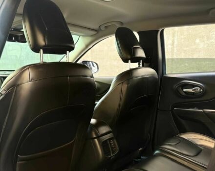 Джип Чероки 2016 в Днепре (Днепропетровске) на Automoto.ua Серый Джип Чероки, объемом двигателя 2.4 л и пробегом 80 тыс. км за 12600 $, фото 10 на Automoto.ua