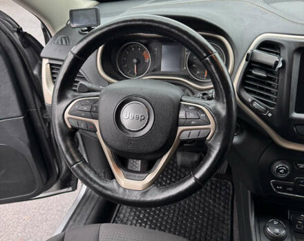 Серый Джип Чероки, объемом двигателя 3.24 л и пробегом 148 тыс. км за 17500 $, фото 15 на Automoto.ua