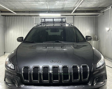 Серый Джип Чероки, объемом двигателя 3.24 л и пробегом 179 тыс. км за 14000 $, фото 32 на Automoto.ua