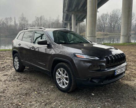 Серый Джип Чероки, объемом двигателя 2.36 л и пробегом 184 тыс. км за 14500 $, фото 2 на Automoto.ua