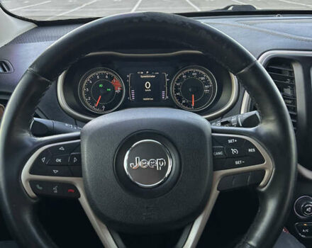 Серый Джип Чероки, объемом двигателя 3.24 л и пробегом 179 тыс. км за 14000 $, фото 14 на Automoto.ua