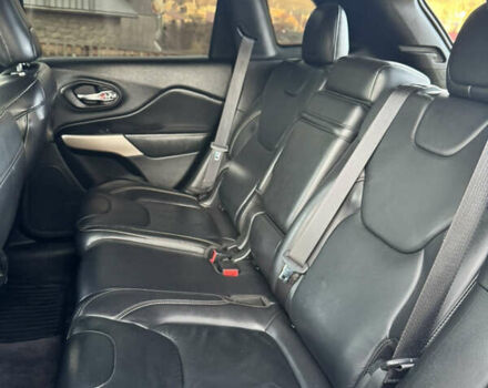 Серый Джип Чероки, объемом двигателя 3.24 л и пробегом 144 тыс. км за 17000 $, фото 26 на Automoto.ua