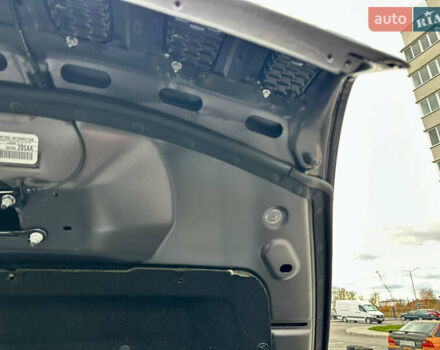 Джип Cherokee 2017 у Вінниці на Automoto.ua Сірий Джип Cherokee, об'ємом двигуна 2.4 л та пробігом 136 тис. км за 16777 $, фото 85 на Automoto.ua