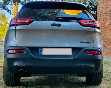 Серый Джип Чероки, объемом двигателя 2.4 л и пробегом 215 тыс. км за 13900 $, фото 5 на Automoto.ua