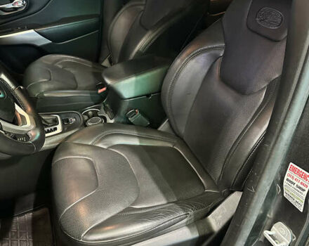 Серый Джип Чероки, объемом двигателя 3.24 л и пробегом 201 тыс. км за 16300 $, фото 85 на Automoto.ua