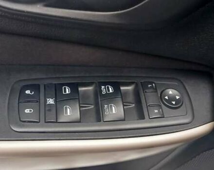 Сірий Джип Cherokee, об'ємом двигуна 2.4 л та пробігом 158 тис. км за 15900 $, фото 14 на Automoto.ua