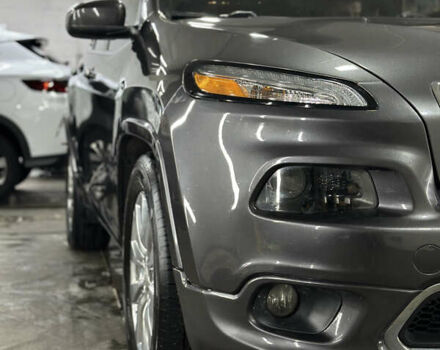 Серый Джип Чероки, объемом двигателя 3.24 л и пробегом 201 тыс. км за 16300 $, фото 106 на Automoto.ua