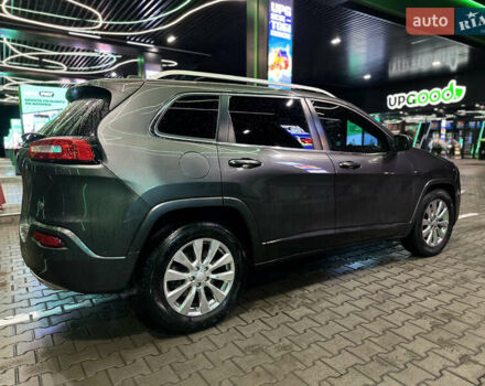 Серый Джип Чероки, объемом двигателя 3.24 л и пробегом 201 тыс. км за 16300 $, фото 70 на Automoto.ua