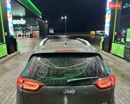 Серый Джип Чероки, объемом двигателя 3.24 л и пробегом 201 тыс. км за 16300 $, фото 35 на Automoto.ua