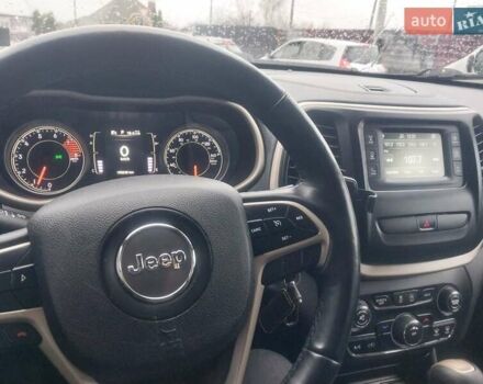 Сірий Джип Cherokee, об'ємом двигуна 3.24 л та пробігом 155 тис. км за 17500 $, фото 6 на Automoto.ua