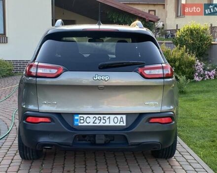 Серый Джип Чероки, объемом двигателя 2.36 л и пробегом 139 тыс. км за 13500 $, фото 3 на Automoto.ua