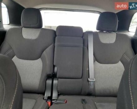 Сірий Джип Cherokee, об'ємом двигуна 2.36 л та пробігом 180 тис. км за 7700 $, фото 13 на Automoto.ua