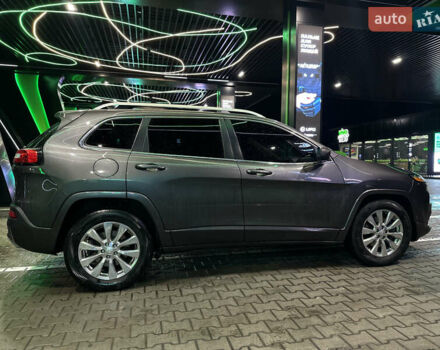 Серый Джип Чероки, объемом двигателя 3.24 л и пробегом 201 тыс. км за 16300 $, фото 72 на Automoto.ua