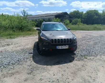 Сірий Джип Cherokee, об'ємом двигуна 2.4 л та пробігом 97 тис. км за 15999 $, фото 3 на Automoto.ua