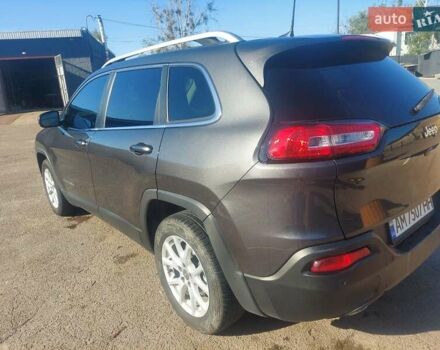 Серый Джип Чероки, объемом двигателя 2.36 л и пробегом 248 тыс. км за 14300 $, фото 12 на Automoto.ua