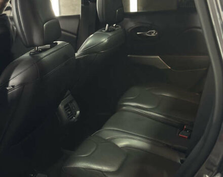 Серый Джип Чероки, объемом двигателя 3.24 л и пробегом 201 тыс. км за 16300 $, фото 120 на Automoto.ua