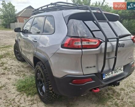 Сірий Джип Cherokee, об'ємом двигуна 3.24 л та пробігом 134 тис. км за 16900 $, фото 7 на Automoto.ua