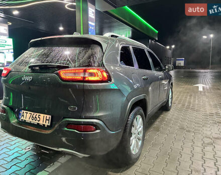 Серый Джип Чероки, объемом двигателя 3.24 л и пробегом 201 тыс. км за 16300 $, фото 37 на Automoto.ua