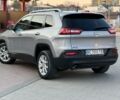 Серый Джип Чероки, объемом двигателя 2.4 л и пробегом 137 тыс. км за 14000 $, фото 2 на Automoto.ua
