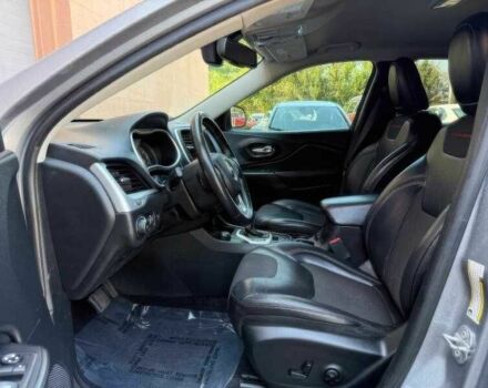 Серый Джип Чероки, объемом двигателя 3.2 л и пробегом 88 тыс. км за 4000 $, фото 8 на Automoto.ua