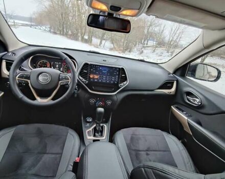 Сірий Джип Cherokee, об'ємом двигуна 2.4 л та пробігом 79 тис. км за 16900 $, фото 15 на Automoto.ua