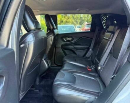 Серый Джип Чероки, объемом двигателя 3.2 л и пробегом 88 тыс. км за 4000 $, фото 12 на Automoto.ua