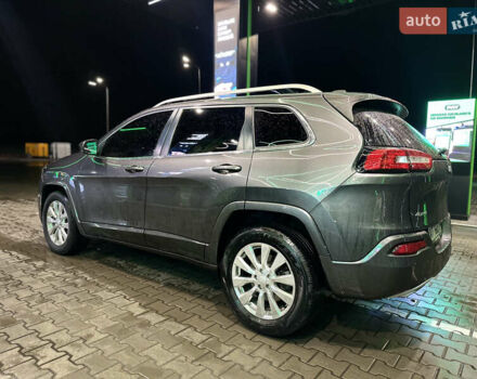 Серый Джип Чероки, объемом двигателя 3.24 л и пробегом 201 тыс. км за 16300 $, фото 63 на Automoto.ua
