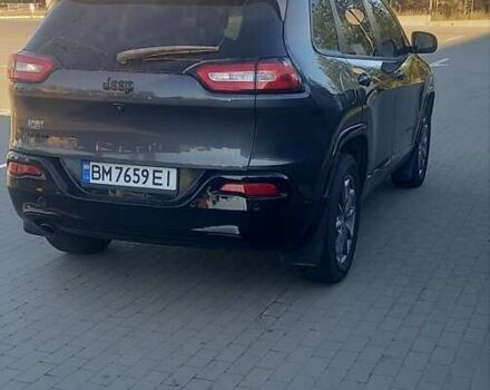 Серый Джип Чероки, объемом двигателя 2.36 л и пробегом 178 тыс. км за 15600 $, фото 1 на Automoto.ua