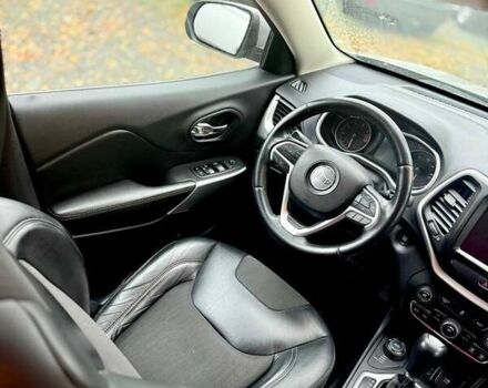 Серый Джип Чероки, объемом двигателя 2.36 л и пробегом 137 тыс. км за 14500 $, фото 16 на Automoto.ua