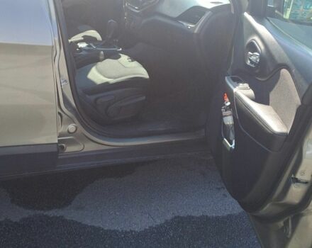 Серый Джип Чероки, объемом двигателя 2.4 л и пробегом 130 тыс. км за 16300 $, фото 9 на Automoto.ua