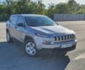 Серый Джип Чероки, объемом двигателя 2.4 л и пробегом 168 тыс. км за 13500 $, фото 1 на Automoto.ua