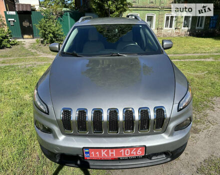 Сірий Джип Cherokee, об'ємом двигуна 2.4 л та пробігом 123 тис. км за 12950 $, фото 3 на Automoto.ua