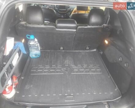 Серый Джип Чероки, объемом двигателя 2.36 л и пробегом 248 тыс. км за 14300 $, фото 6 на Automoto.ua