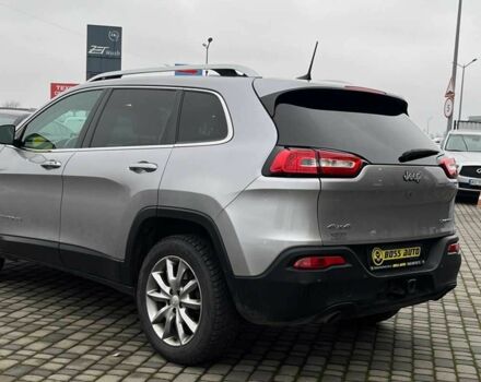 Серый Джип Чероки, объемом двигателя 2.4 л и пробегом 173 тыс. км за 16000 $, фото 4 на Automoto.ua