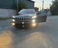 Сірий Джип Cherokee, об'ємом двигуна 2.4 л та пробігом 192 тис. км за 15500 $, фото 1 на Automoto.ua