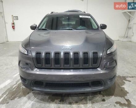 Сірий Джип Cherokee, об'ємом двигуна 2.36 л та пробігом 120 тис. км за 2800 $, фото 4 на Automoto.ua