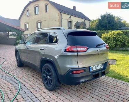 Серый Джип Чероки, объемом двигателя 2.36 л и пробегом 139 тыс. км за 13500 $, фото 4 на Automoto.ua