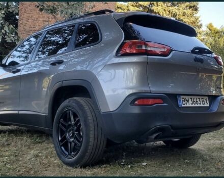 Серый Джип Чероки, объемом двигателя 2.4 л и пробегом 195 тыс. км за 13900 $, фото 6 на Automoto.ua