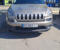 Серый Джип Чероки, объемом двигателя 2.4 л и пробегом 130 тыс. км за 16300 $, фото 1 на Automoto.ua