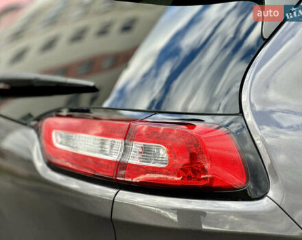 Джип Cherokee 2017 у Вінниці на Automoto.ua Сірий Джип Cherokee, об'ємом двигуна 2.4 л та пробігом 136 тис. км за 16777 $, фото 15 на Automoto.ua