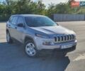 Серый Джип Чероки, объемом двигателя 2.36 л и пробегом 166 тыс. км за 14000 $, фото 1 на Automoto.ua