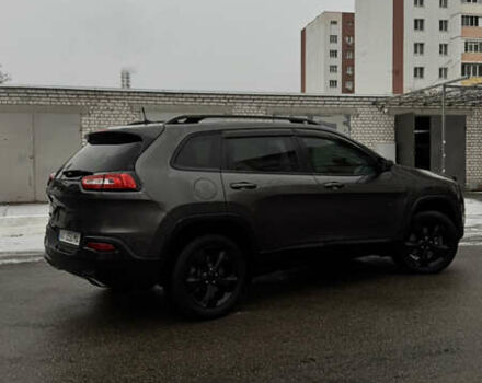 Серый Джип Чероки, объемом двигателя 3.24 л и пробегом 85 тыс. км за 16500 $, фото 11 на Automoto.ua