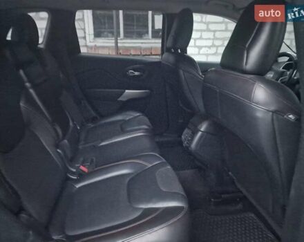 Сірий Джип Cherokee, об'ємом двигуна 2.4 л та пробігом 117 тис. км за 17000 $, фото 22 на Automoto.ua