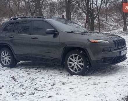 Сірий Джип Cherokee, об'ємом двигуна 2.4 л та пробігом 158 тис. км за 15900 $, фото 2 на Automoto.ua