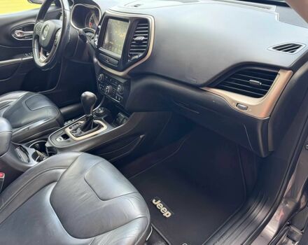 Серый Джип Чероки, объемом двигателя 2.4 л и пробегом 50 тыс. км за 7800 $, фото 11 на Automoto.ua