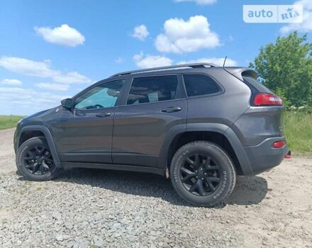 Сірий Джип Cherokee, об'ємом двигуна 2.4 л та пробігом 97 тис. км за 15999 $, фото 9 на Automoto.ua