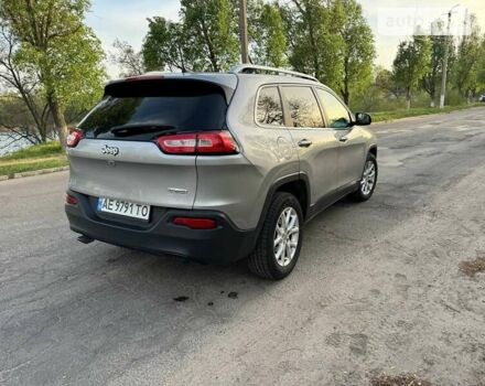 Сірий Джип Cherokee, об'ємом двигуна 2.36 л та пробігом 92 тис. км за 13800 $, фото 2 на Automoto.ua